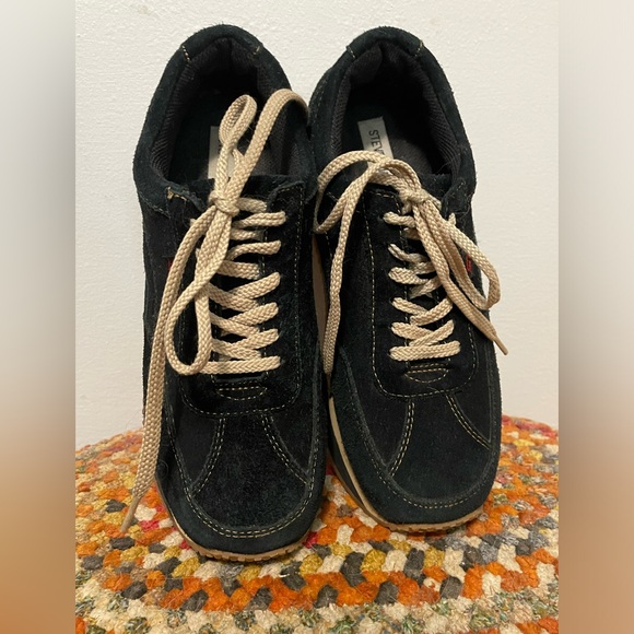 SOLD - Picture 2 of 6